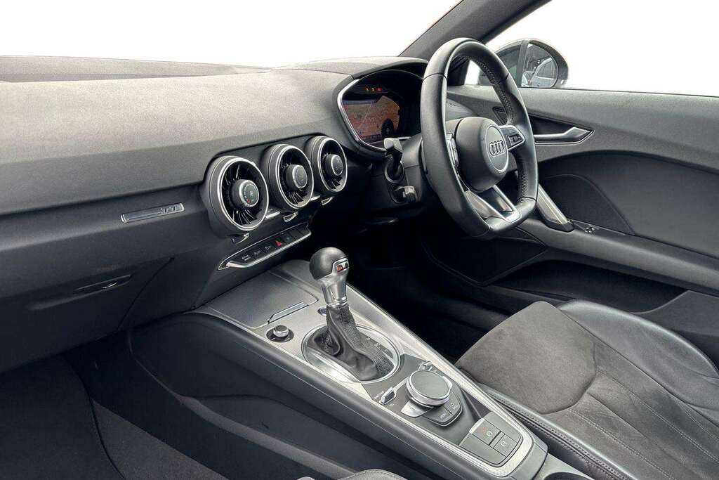 Audi TT 40 Tfsi Sport Edition S Tronic 2022 Black #2