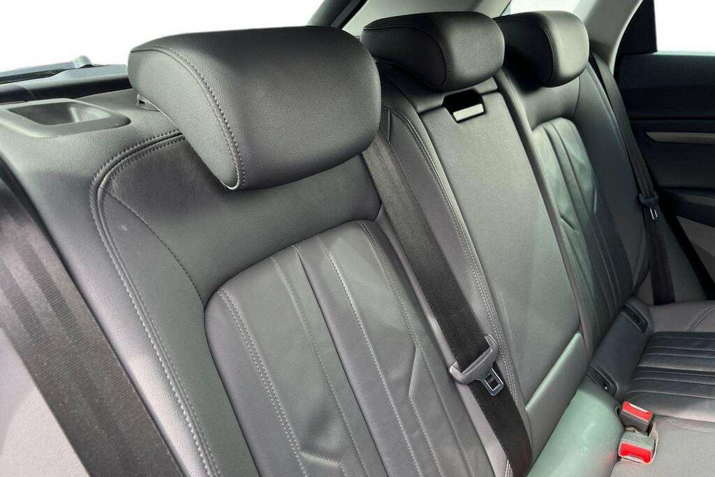 Audi Q3 Audi Sportback 45 Tfsi E Black Edition S Troni Grey #22
