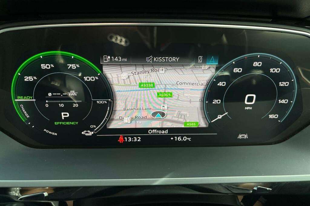 Audi Q3 Audi Sportback 45 Tfsi E Black Edition S Troni Grey #18