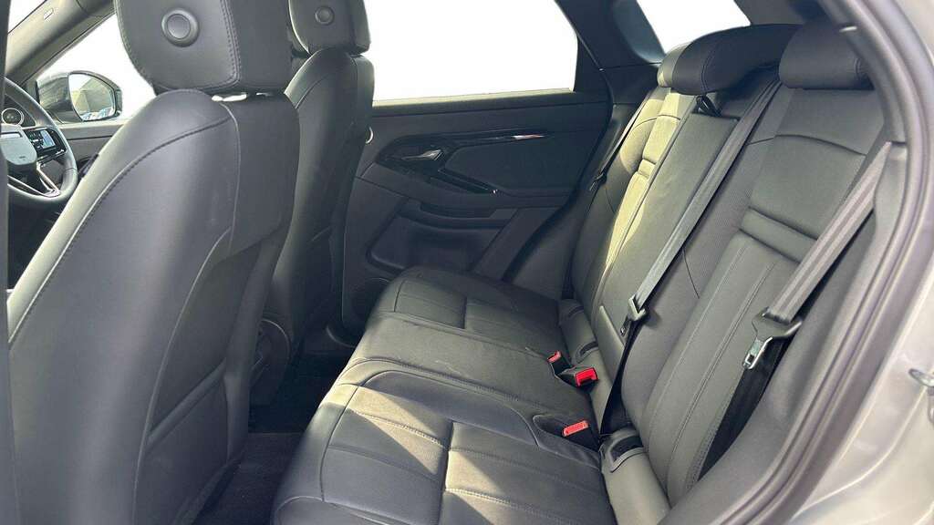Land Rover Range Rover Evoque 2.0 D200 Dynamic Se 2026 Silver #4