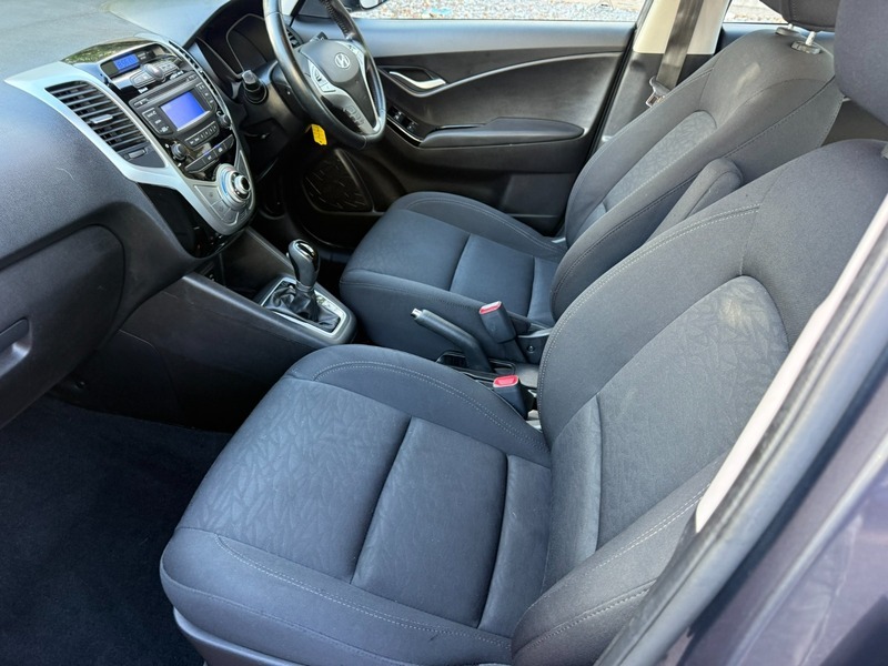 Hyundai Ix20 Se Black #9