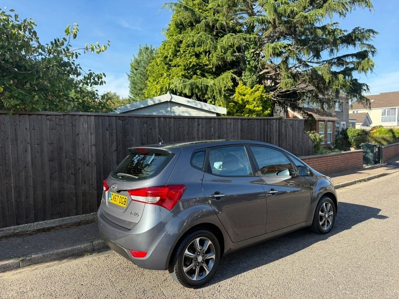 Hyundai Ix20 Se Grey #3