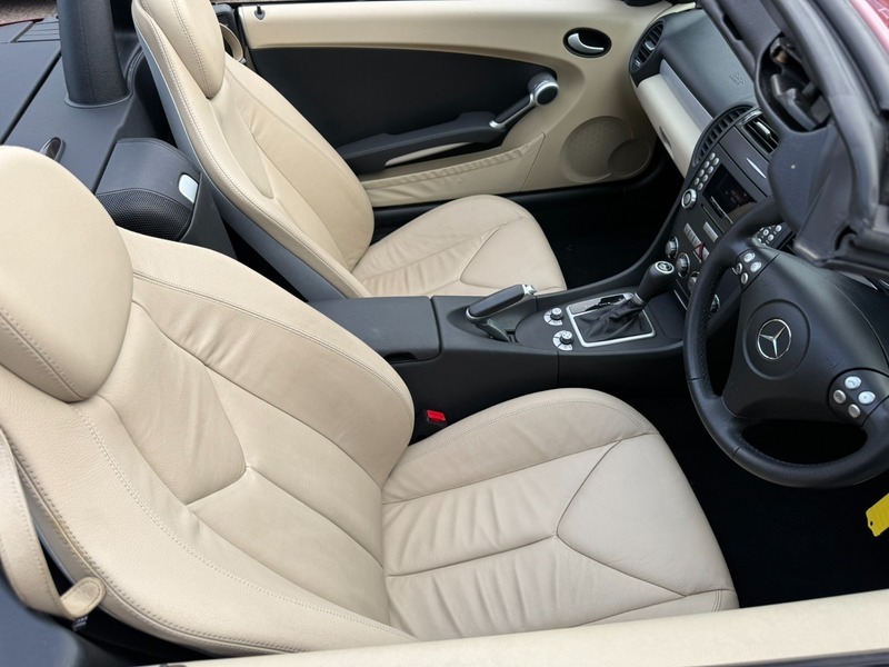 Mercedes-Benz SLK 1.8L Null Black #11