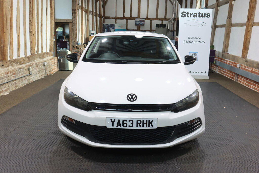 Volkswagen Scirocco 1.4 Tsi Euro 5 Nav White #2