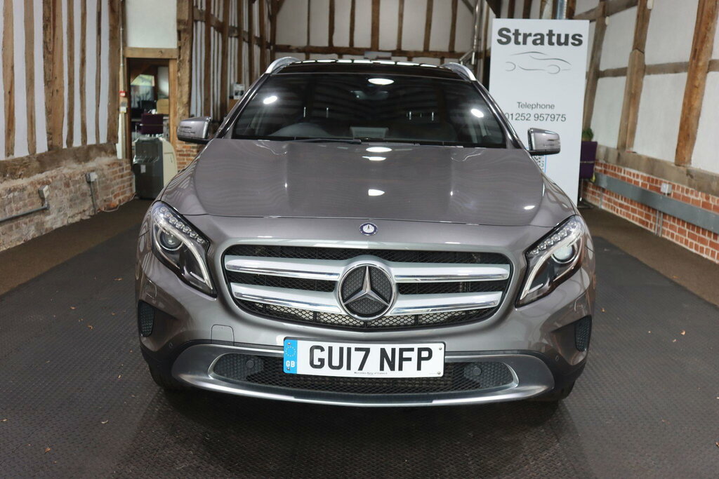 Mercedes-Benz GLA Class 2.0 Gla250 Sport Premium Plus 7G-dct 4Matic Euro Grey #2