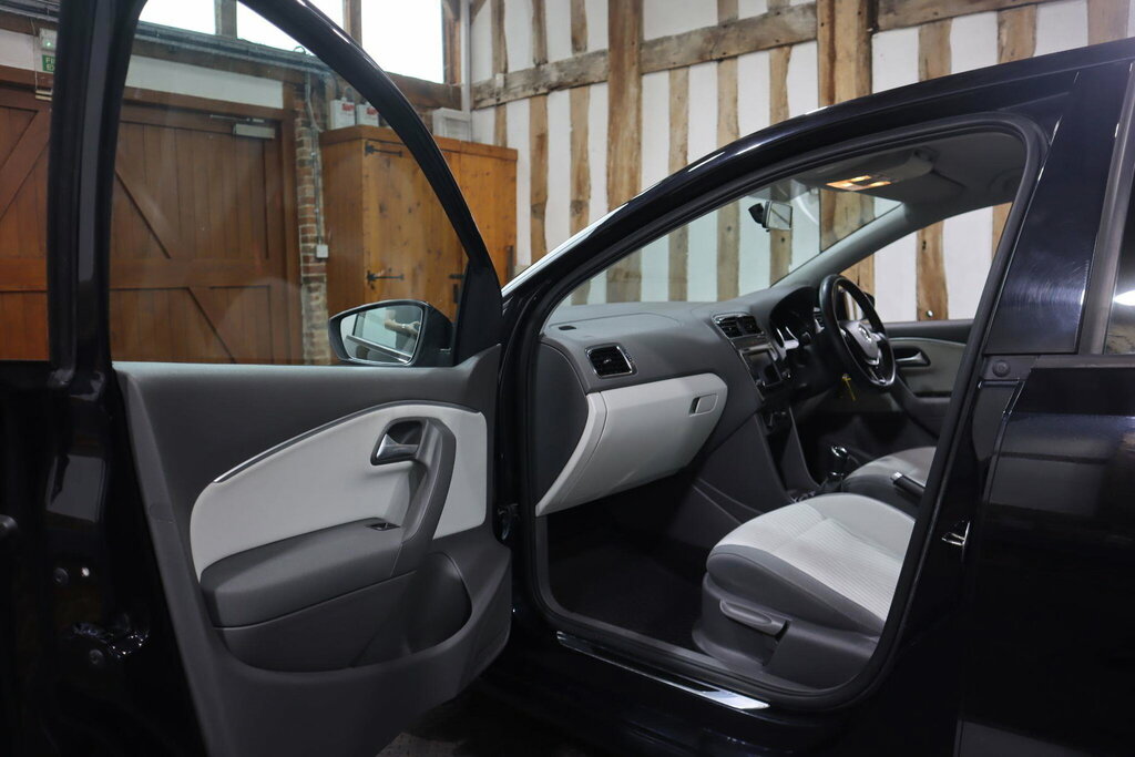 Volkswagen Polo Hatchback Black #22