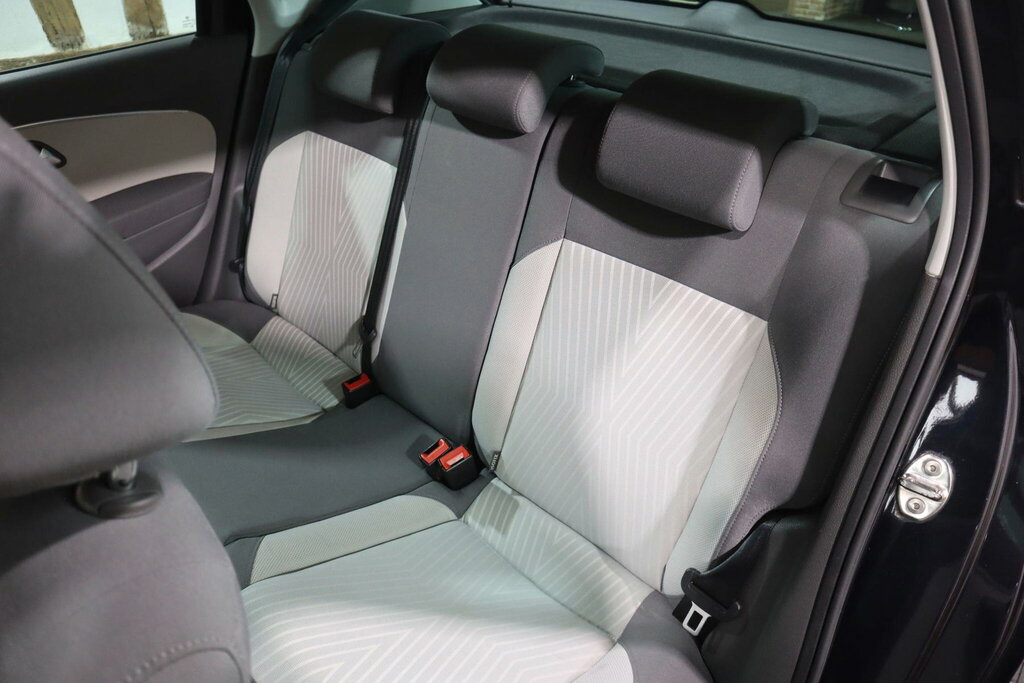 Volkswagen Polo Hatchback Black #34