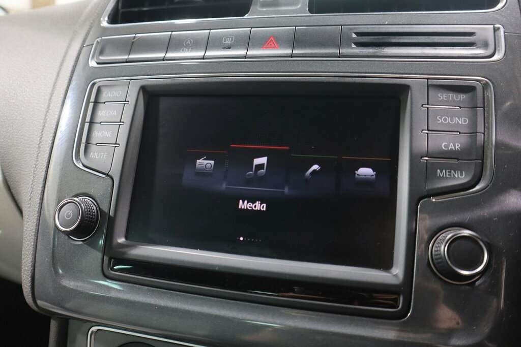 Volkswagen Polo Hatchback Black #50