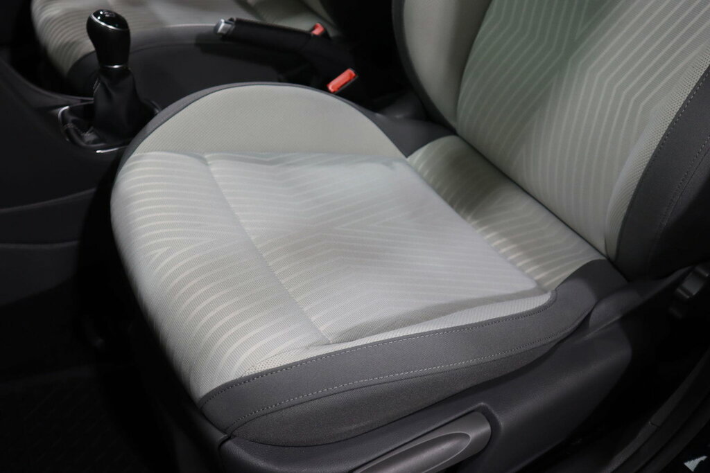 Volkswagen Polo Hatchback Black #27