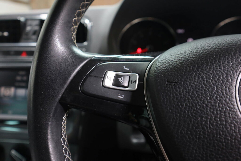 Volkswagen Polo Hatchback Black #47
