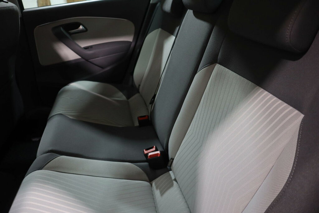 Volkswagen Polo Hatchback Black #32