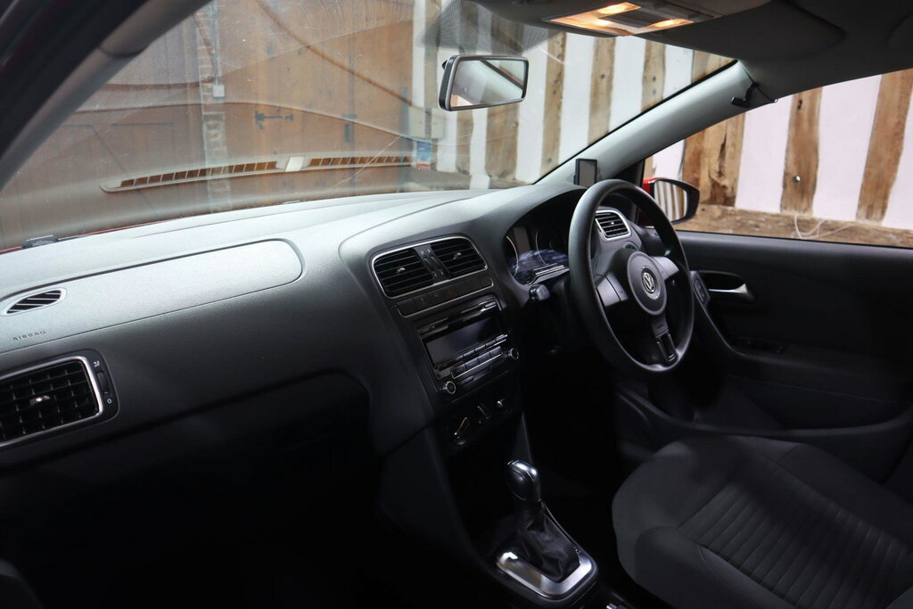 Volkswagen Polo 1.4 Match Hatchback Silver #28