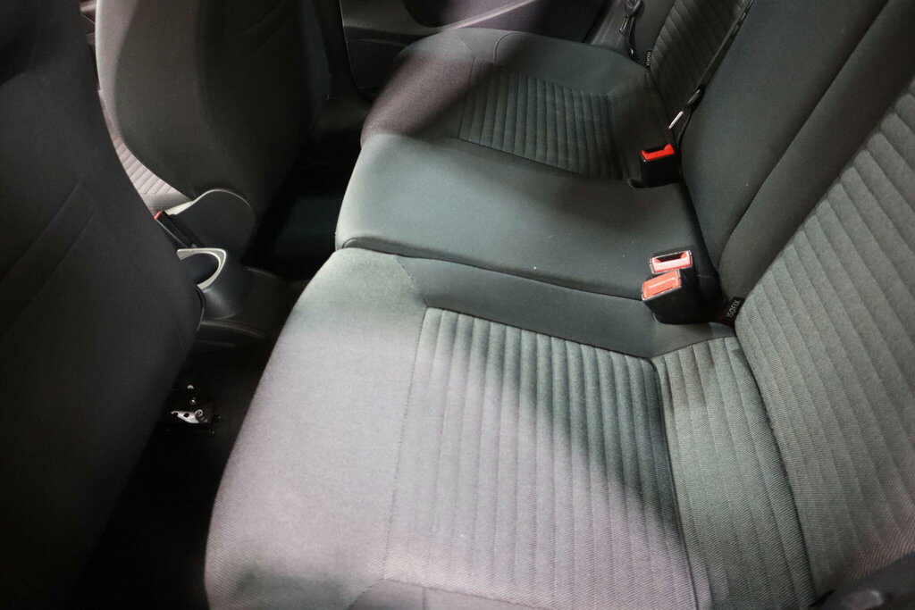 Volkswagen Polo 1.4 Match Hatchback Silver #33