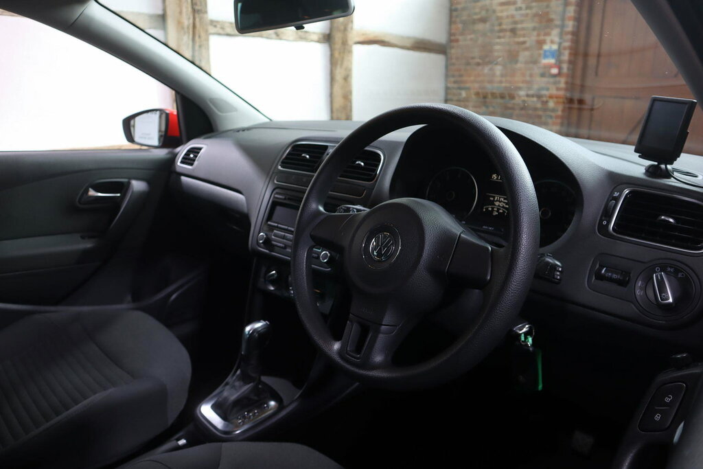 Volkswagen Polo 1.4 Match Hatchback Silver #21