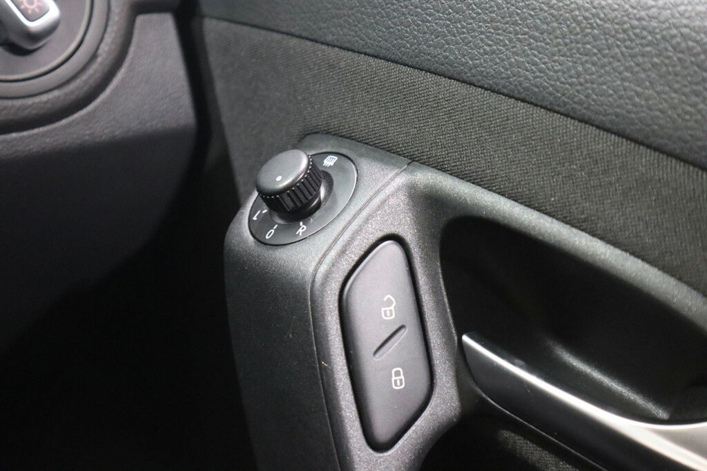 Volkswagen Polo 1.4 Match Hatchback Silver #44
