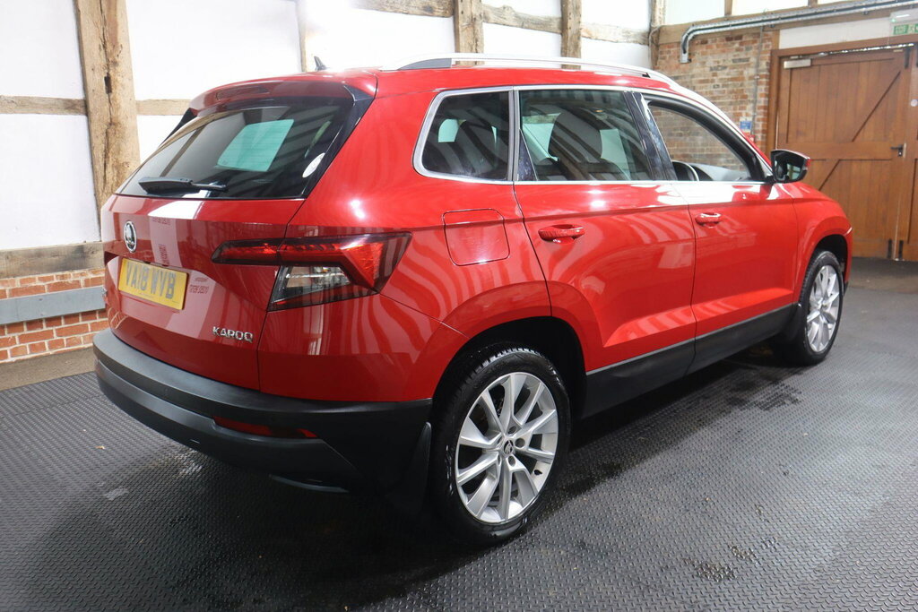 Skoda Karoq 1.5 Tsi Se L Euro 6 S S Red #6