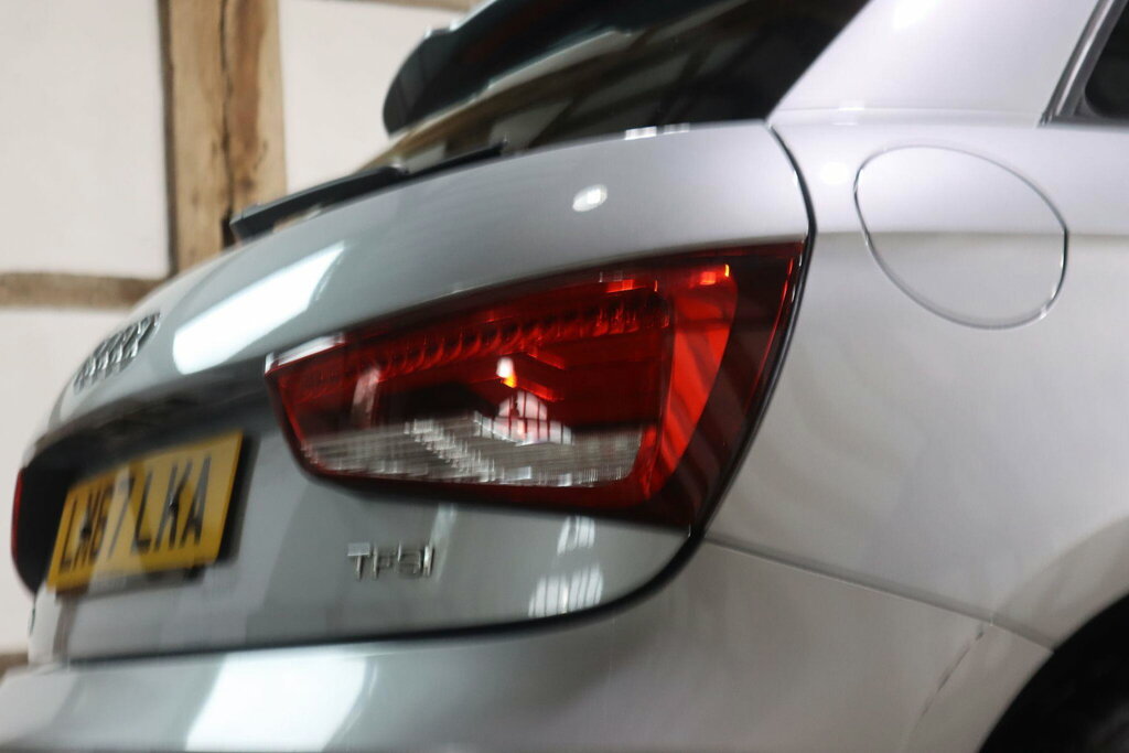 Audi A1 1.6 Tdi Sport Hatchback Silver #60