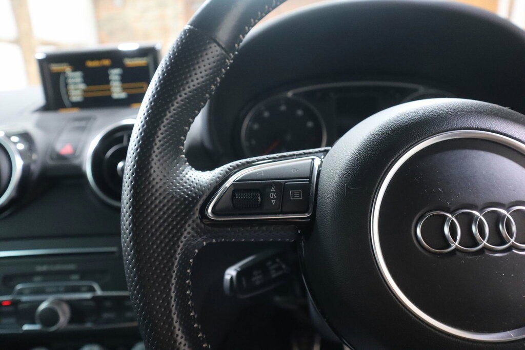 Audi A1 1.6 Tdi Sport Hatchback Silver #24