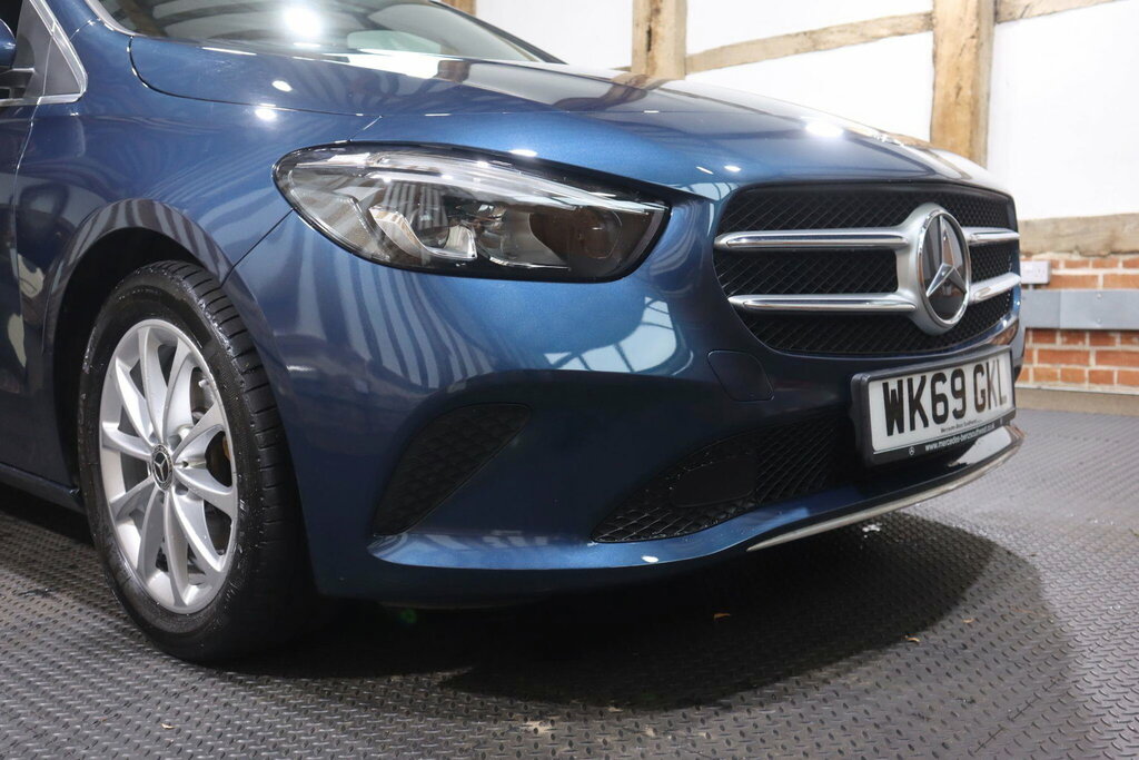 Mercedes-Benz B Class B200 Amg Line White #55