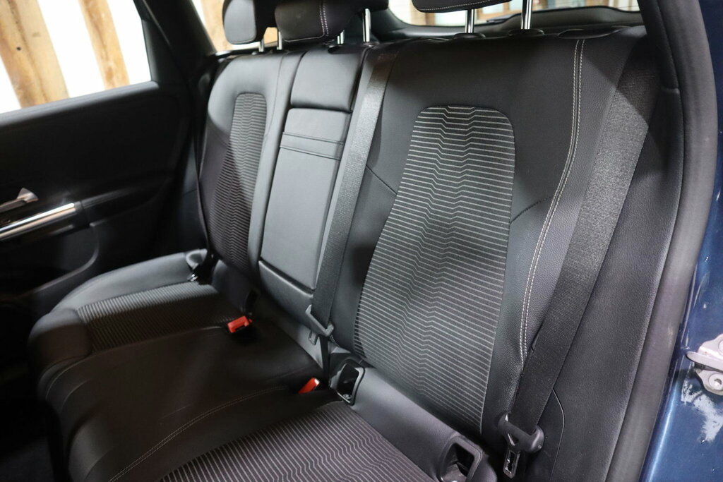 Mercedes-Benz B Class B200 Amg Line White #43