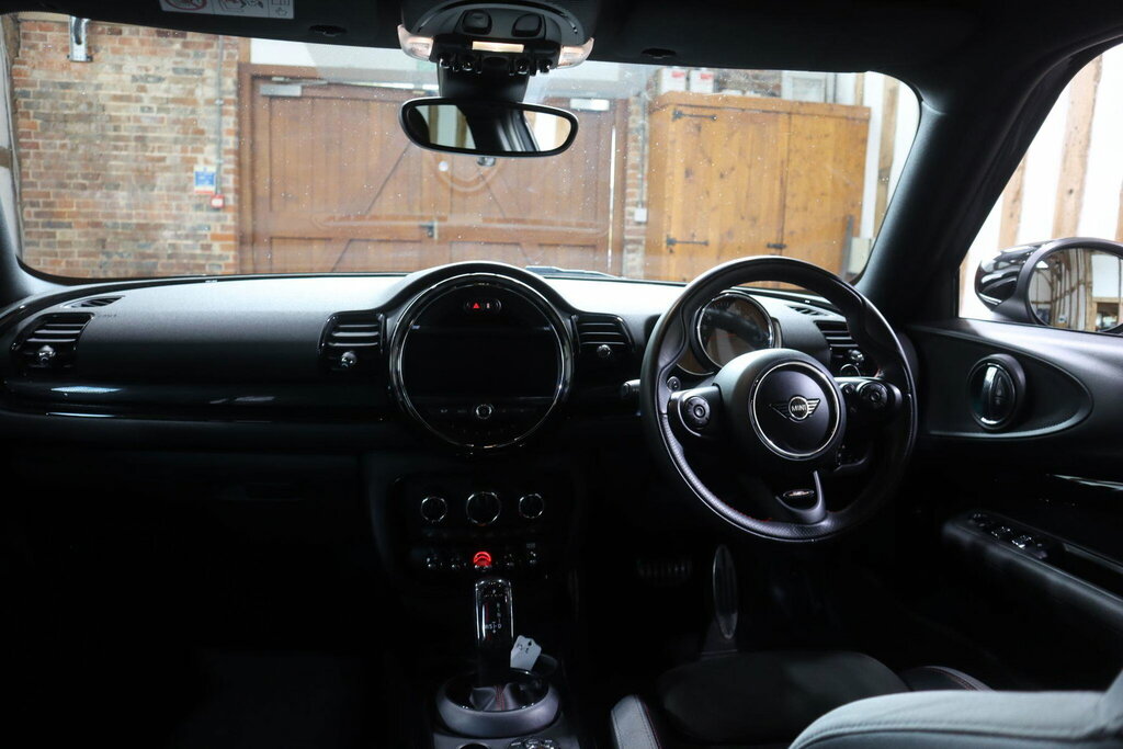 Mini Clubman Cooper Classic Red #47