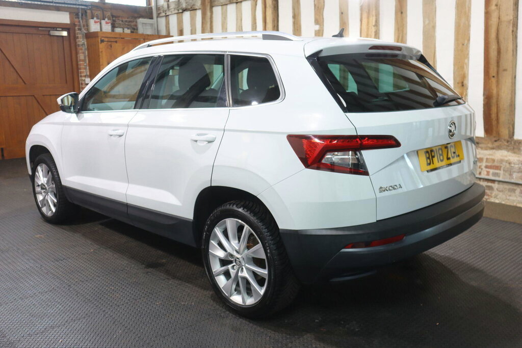 Skoda Karoq 1.6 Tdi Se L Dsg Euro 6 S S White #4