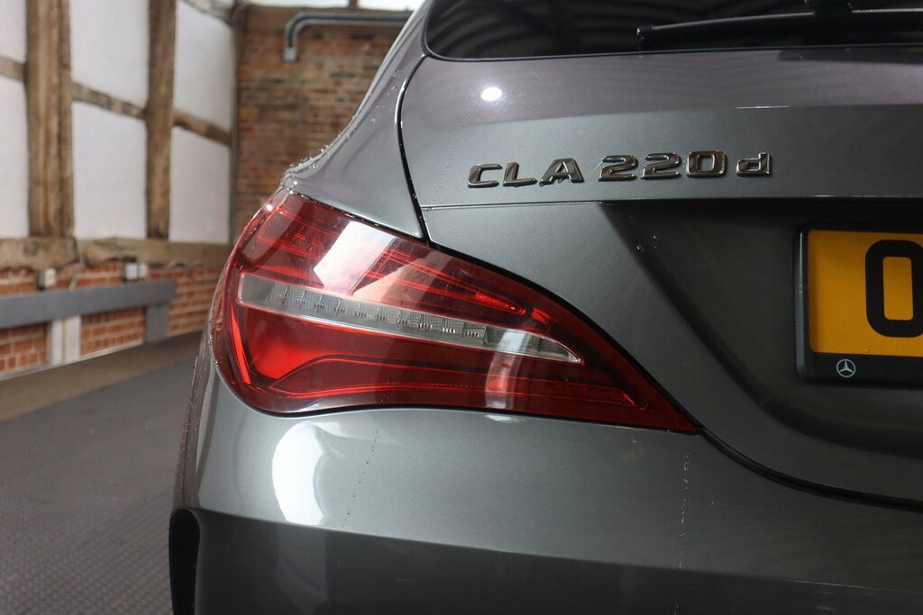 Mercedes-Benz CLA Class Cla 180 Amg Line Black #65