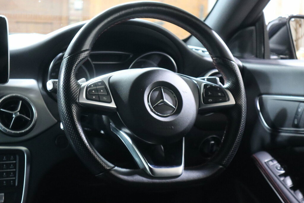 Mercedes-Benz CLA Class Cla 180 Amg Line Black #48