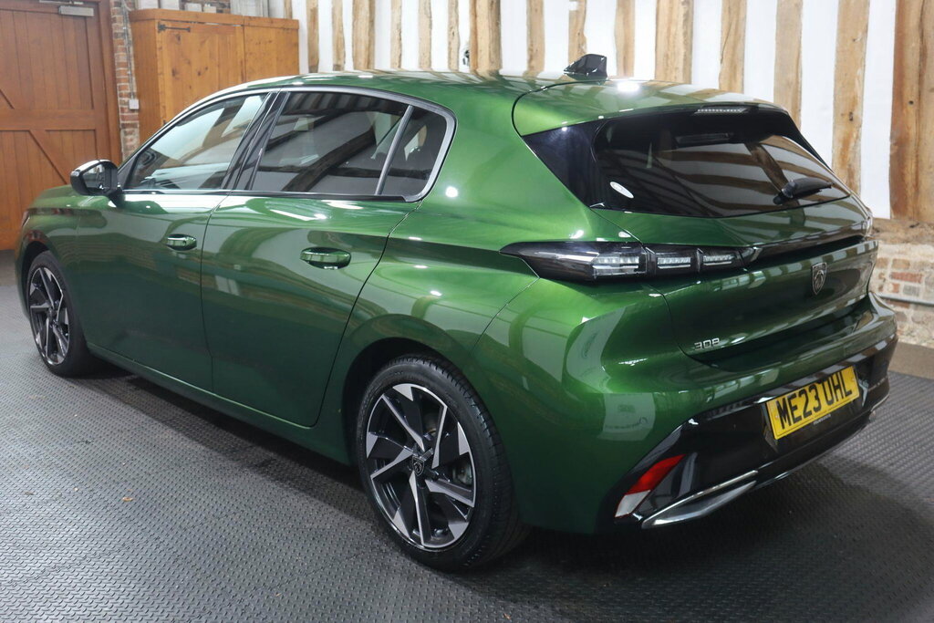 Peugeot 308 1.2 Puretech Allure Premium Eat Euro 6 S S Green #4