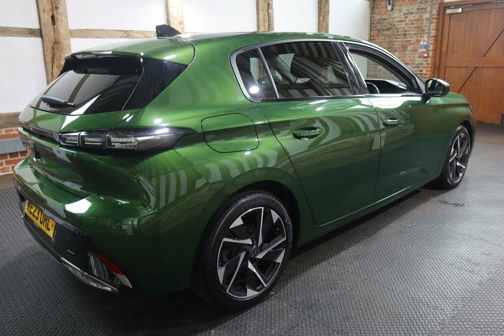 Peugeot 308 1.2 Puretech Allure Premium Eat Euro 6 S S Green #6