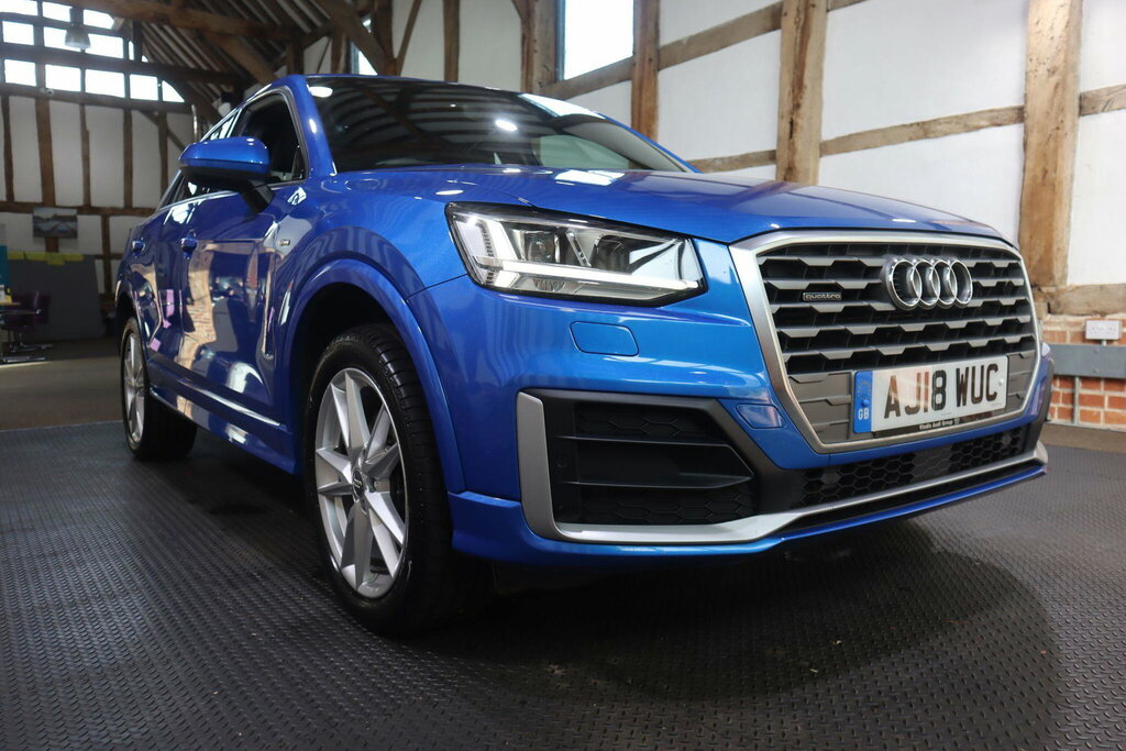 Audi Q2 1.6 Tdi Sport S Tronic Black #54