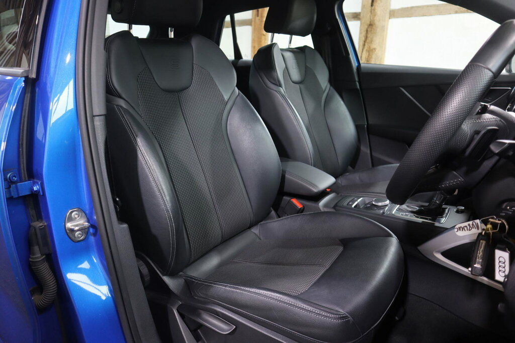 Audi Q2 1.6 Tdi Sport S Tronic Black #13