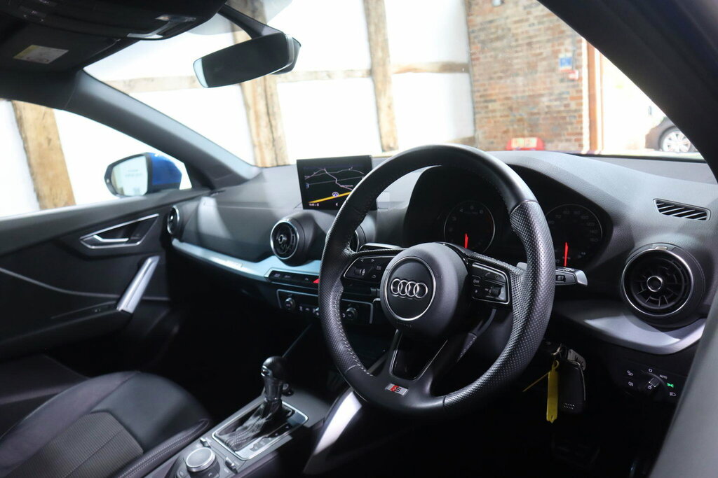 Audi Q2 1.6 Tdi Sport S Tronic Black #78