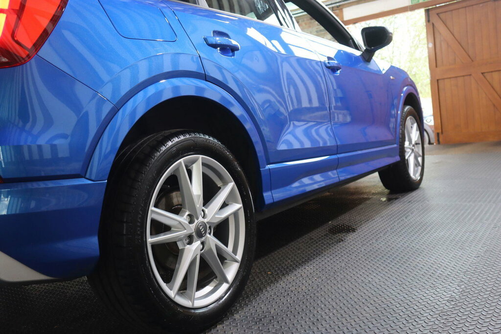 Audi Q2 1.6 Tdi Sport S Tronic Black #62