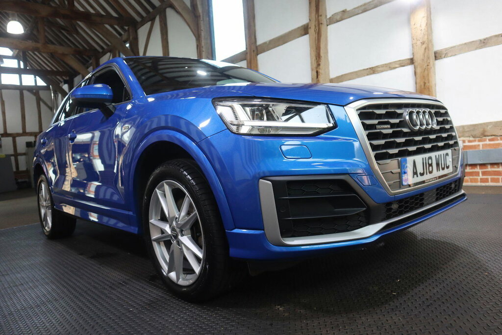 Audi Q2 1.6 Tdi Sport S Tronic Black #55
