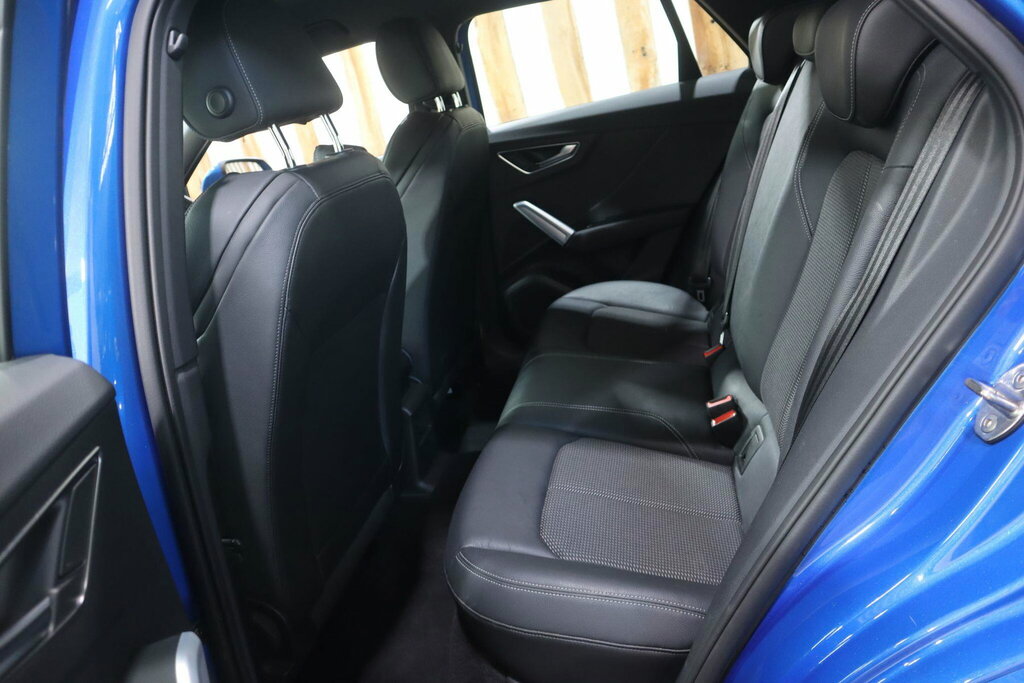 Audi Q2 1.6 Tdi Sport S Tronic Black #43