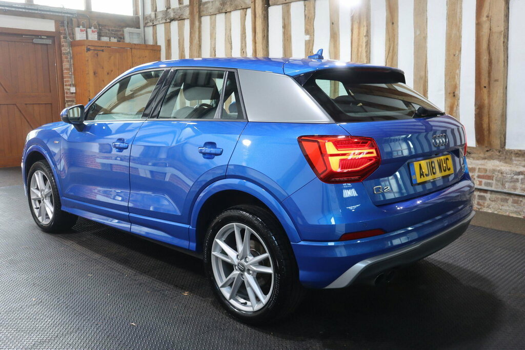 Audi Q2 2.0 Tfsi S Line S Tronic Quattro Euro 6 S S Blue #4