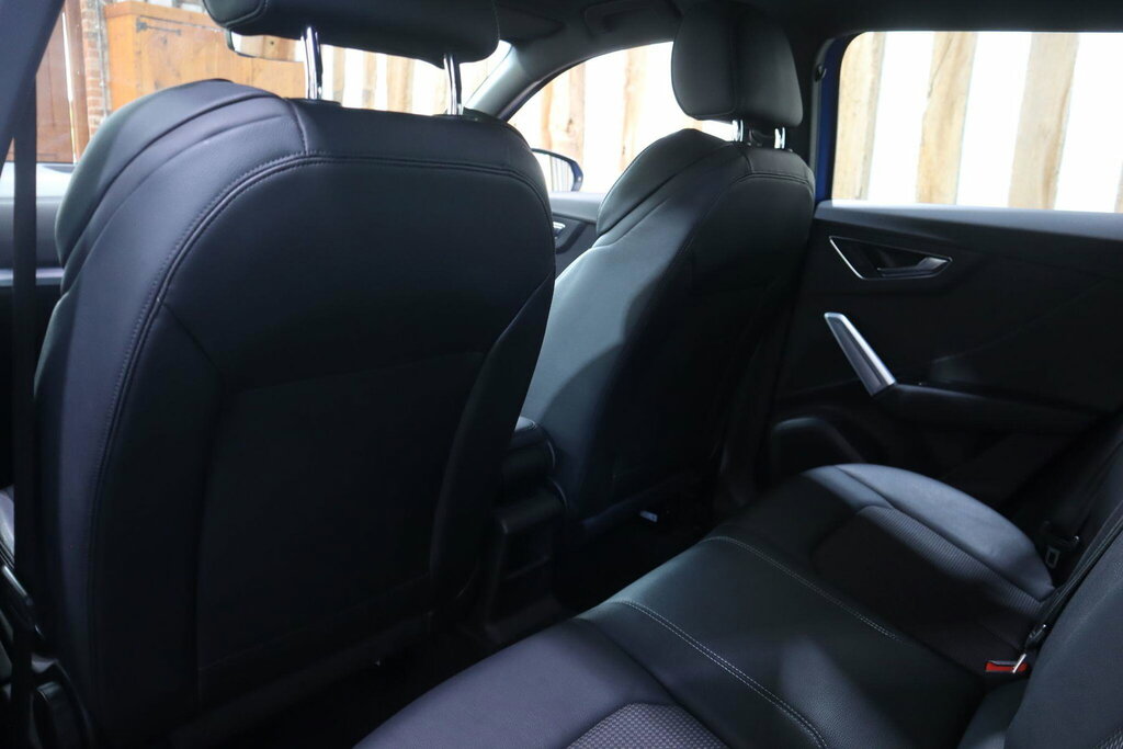 Audi Q2 1.6 Tdi Sport S Tronic Black #46