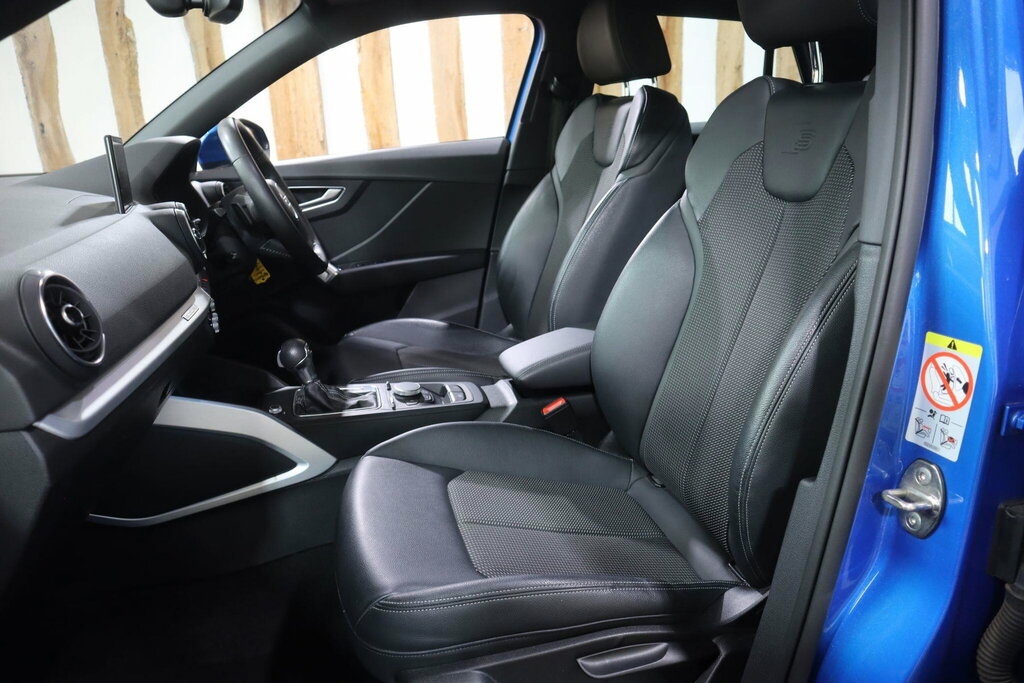 Audi Q2 1.6 Tdi Sport S Tronic Black #37