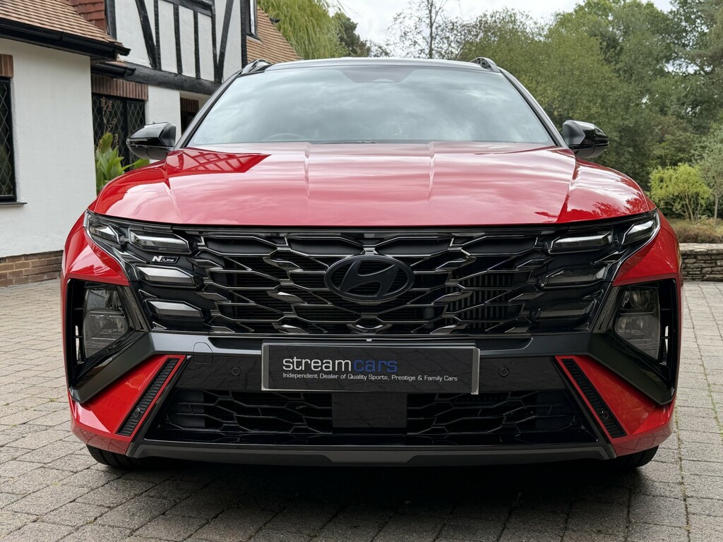 Hyundai Tucson 1.6 Tucson Nline 1.6T Mt 2Tr My25 Red