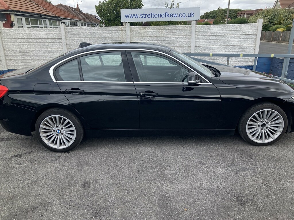 BMW 3 Series Saloon 2.0 320D Xdrive Luxury 201414 Black