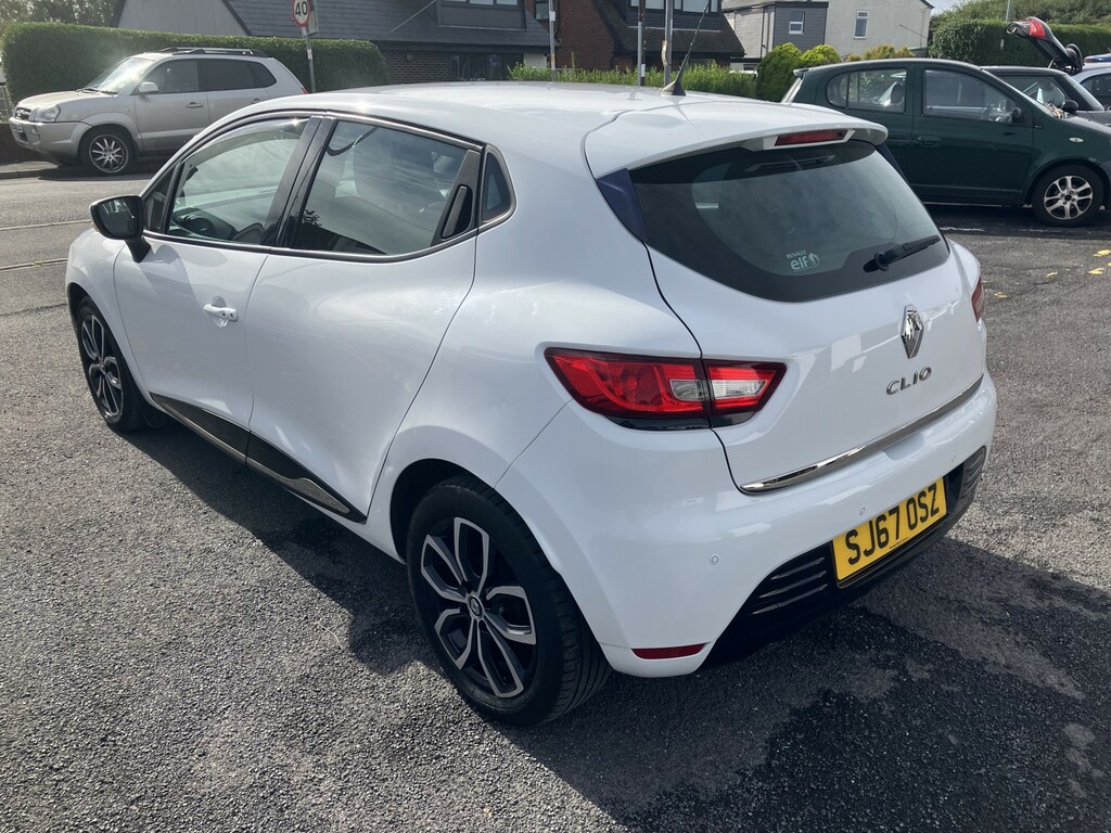 Renault Clio Hatchback 1.2 Dynamique Nav 1.2 16V 75 201767 SJ67OSZ White #4
