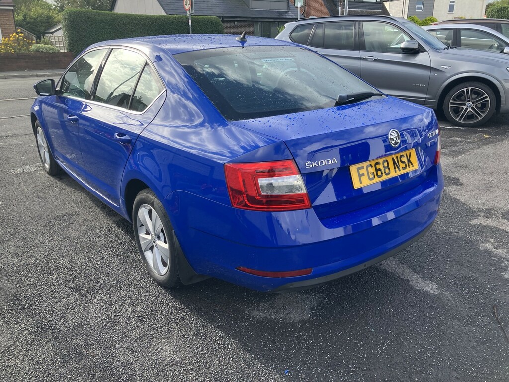Skoda Octavia 1.0 Tsi Se Technology Blue #4