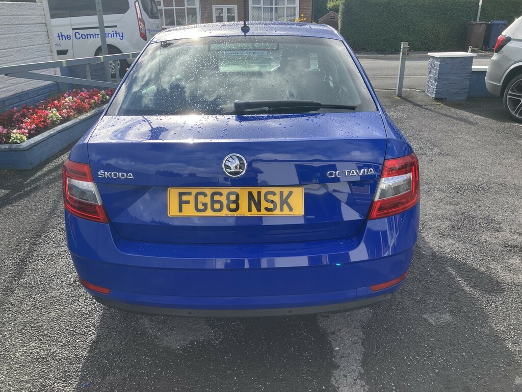 Skoda Octavia 1.0 Tsi Se Technology Blue #3