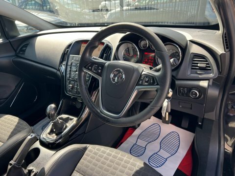 Vauxhall Astra GTC Black #18