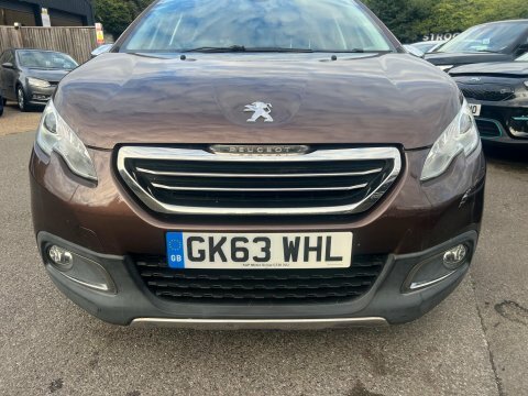 Peugeot 2008 1.2 Puretech Allure #8