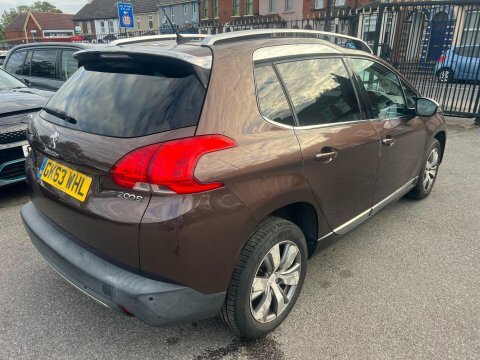 Peugeot 2008 1.2 Vti Allure Brown #5