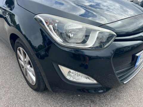 Hyundai I20 1.2 Classic 84 Bhp Silver #11
