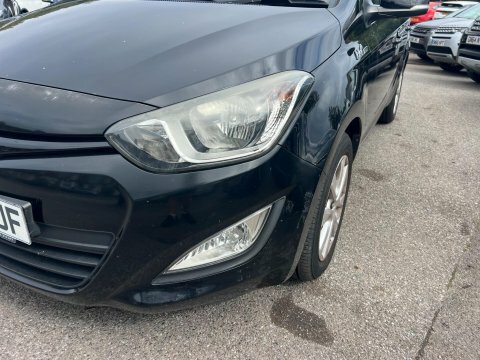Hyundai I20 1.2 Classic 84 Bhp Silver #10