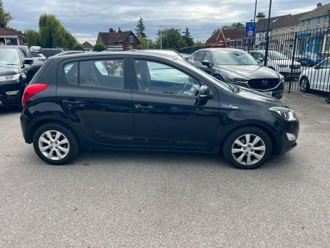 Hyundai I20 1.4 Crdi Blue Black #6